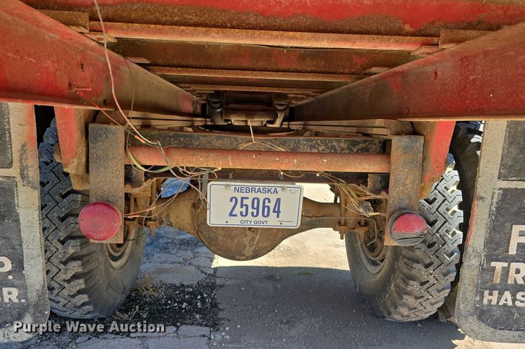 image for item DR3782 1971 Chevrolet C50 grain truck