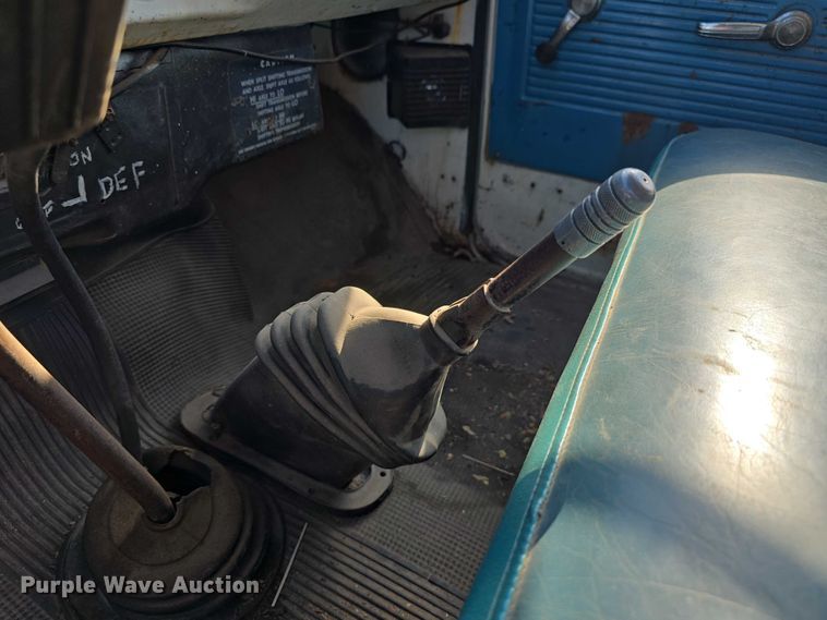 image for item DR3782 1971 Chevrolet C50 grain truck