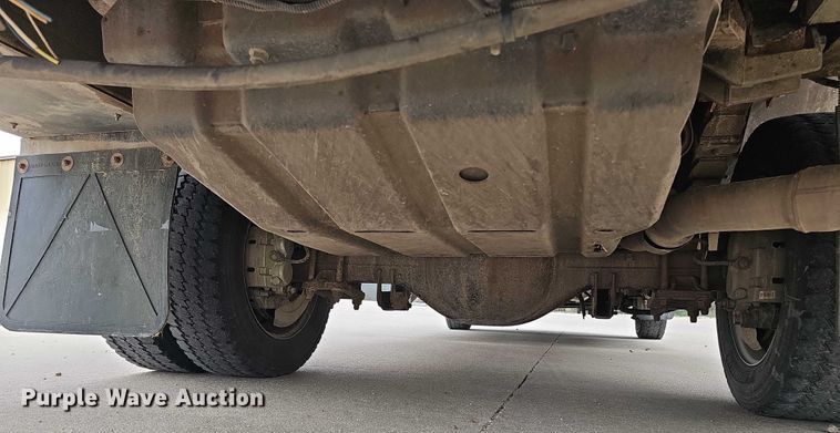 image for item DR3950 2009 Ford F550 XL Super Duty bucket truck