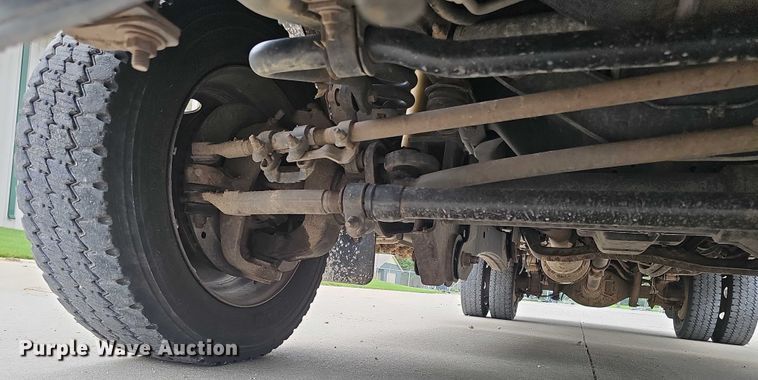 image for item DR3950 2009 Ford F550 XL Super Duty bucket truck