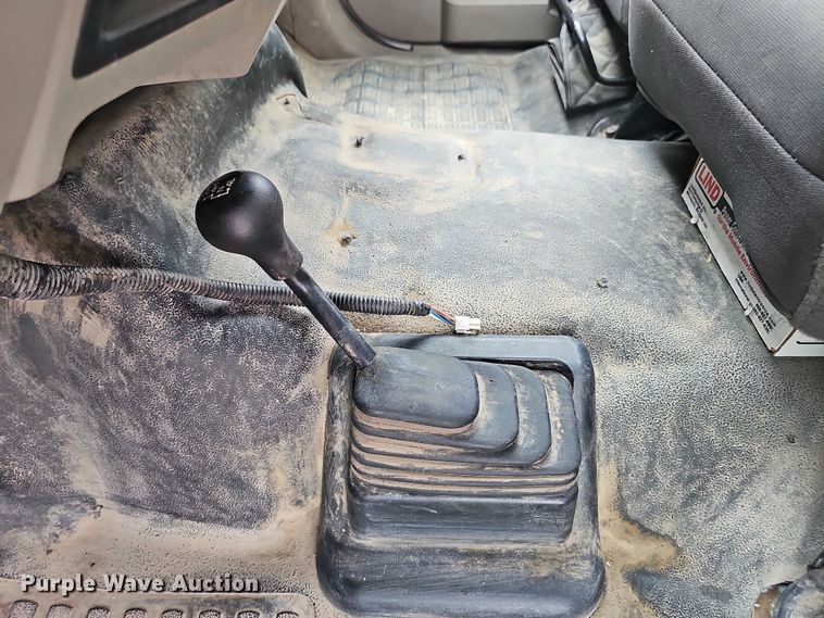 image for item DR3950 2009 Ford F550 XL Super Duty bucket truck