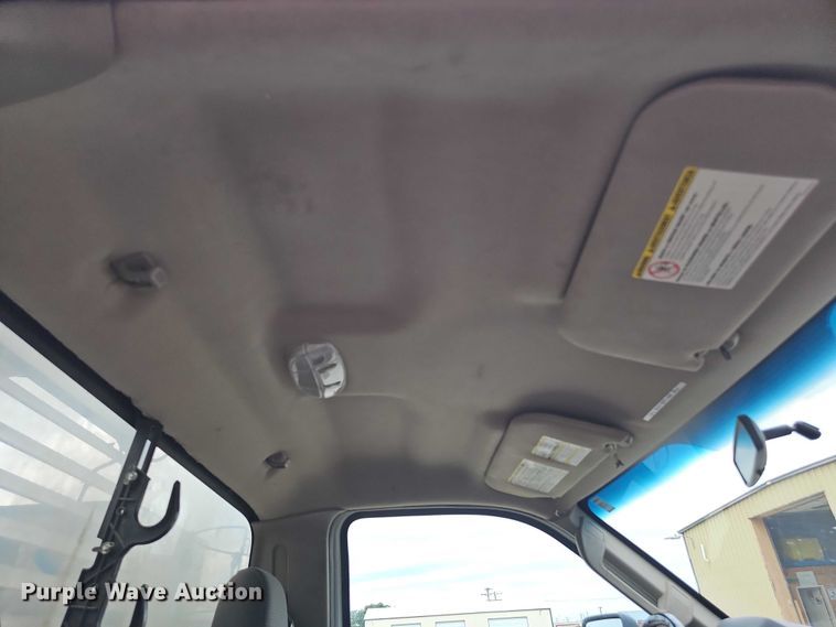 image for item DR3950 2009 Ford F550 XL Super Duty bucket truck