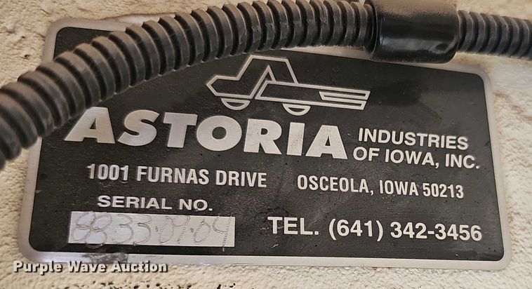 image for item DR3950 2009 Ford F550 XL Super Duty bucket truck