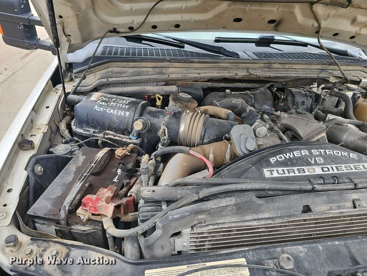 image for item DR3950 2009 Ford F550 XL Super Duty bucket truck