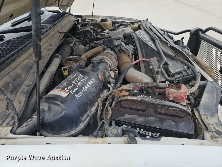 image for item DR3950 2009 Ford F550 XL Super Duty bucket truck