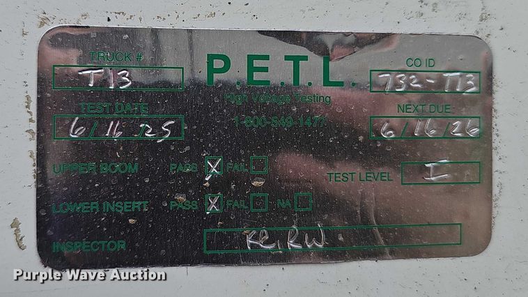 image for item DR3950 2009 Ford F550 XL Super Duty bucket truck