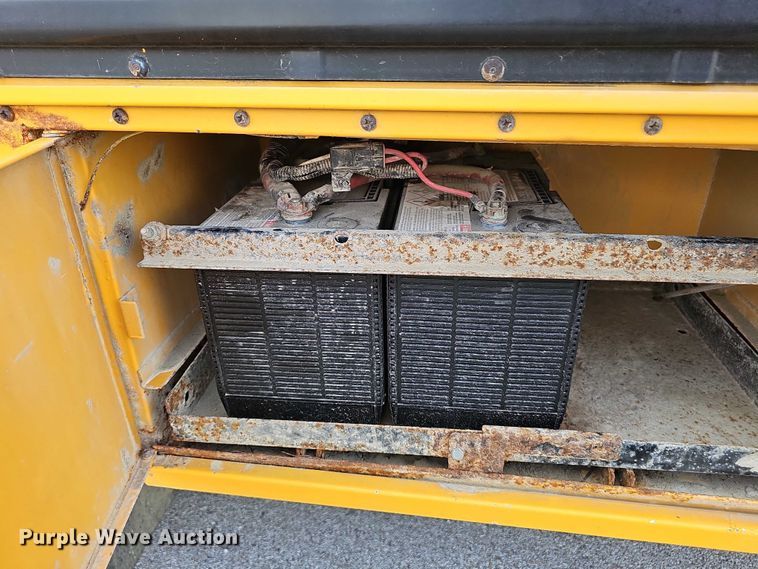 image for item DR3951 2005 IC Corporation FE300 school bus