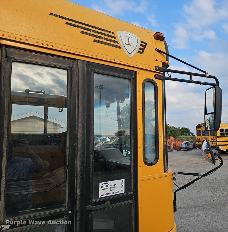 image for item DR3951 2005 IC Corporation FE300 school bus