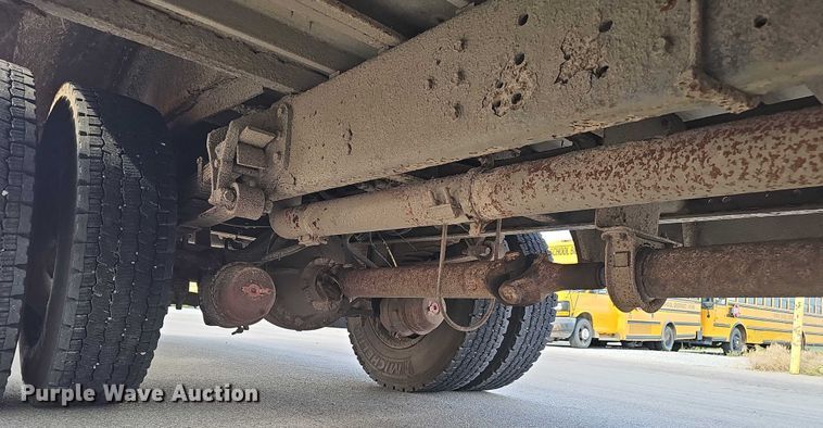 image for item DR3951 2005 IC Corporation FE300 school bus