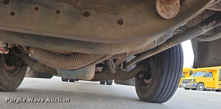 image for item DR3951 2005 IC Corporation FE300 school bus