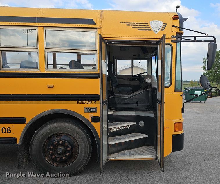 image for item DR3951 2005 IC Corporation FE300 school bus
