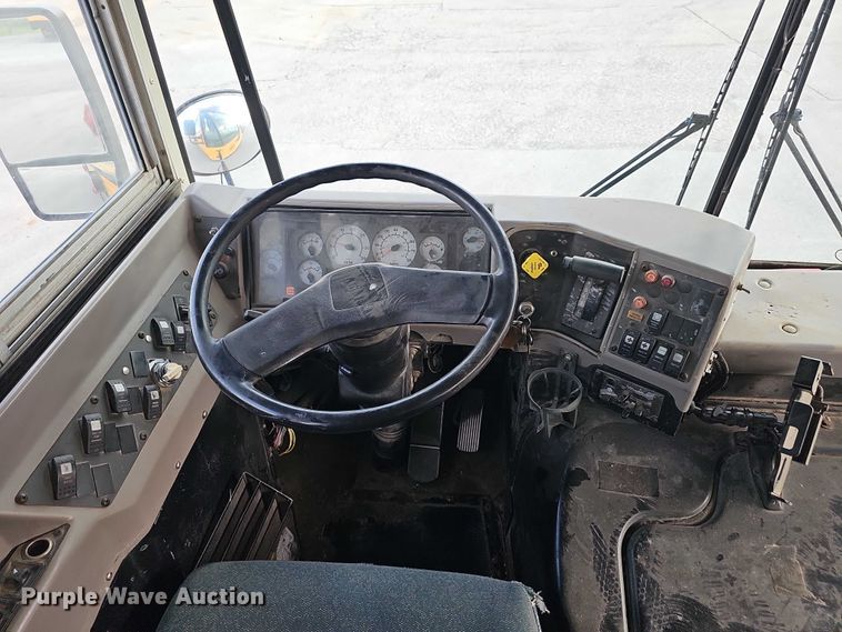 image for item DR3951 2005 IC Corporation FE300 school bus