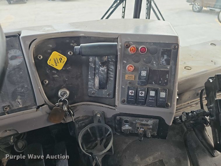 image for item DR3951 2005 IC Corporation FE300 school bus