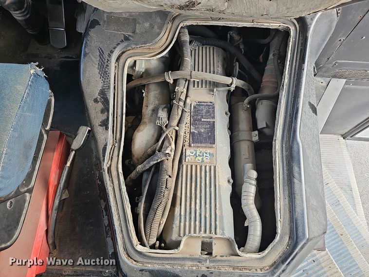 image for item DR3951 2005 IC Corporation FE300 school bus