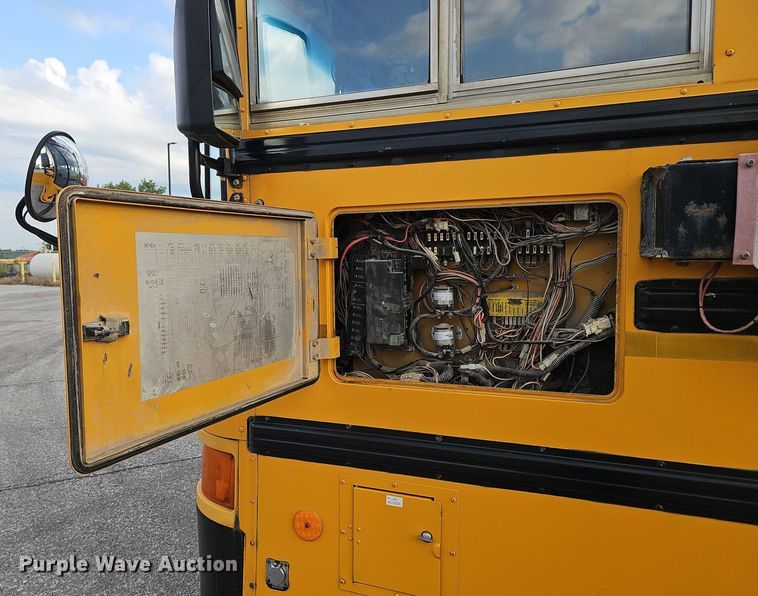 image for item DR3952 2005 IC Corporation FE300 school bus