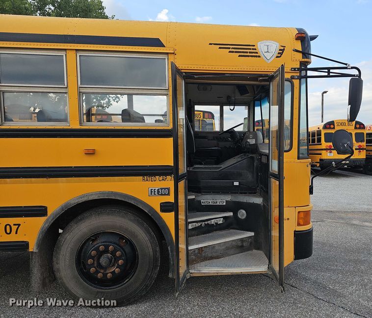 image for item DR3952 2005 IC Corporation FE300 school bus