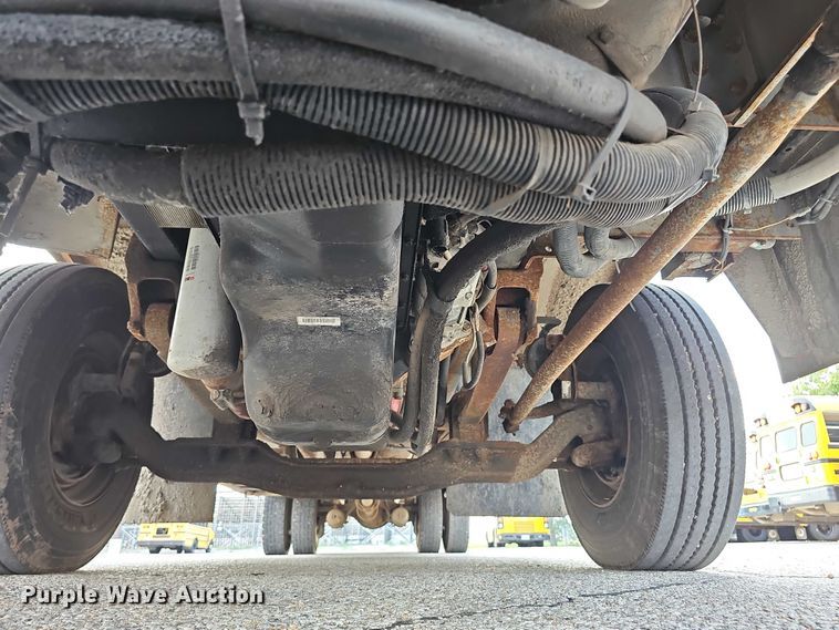 image for item DR3952 2005 IC Corporation FE300 school bus