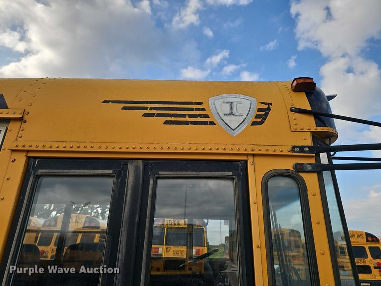 image for item DR3952 2005 IC Corporation FE300 school bus