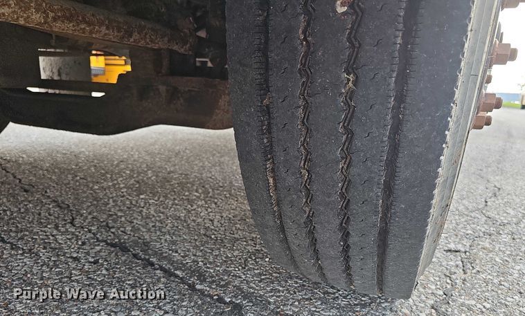 image for item DR3952 2005 IC Corporation FE300 school bus