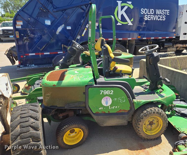 image for item DS4289 (3) John Deere 1445 lawn mower