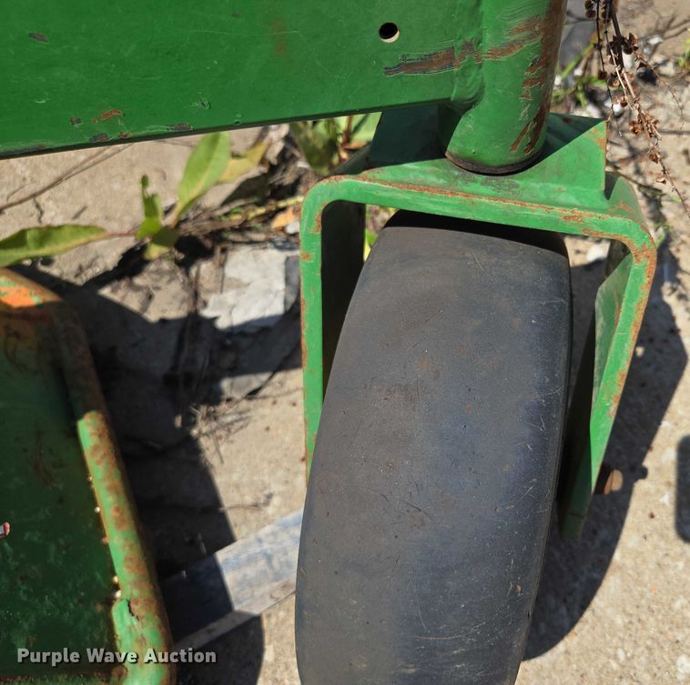 image for item DS4289 (3) John Deere 1445 lawn mower