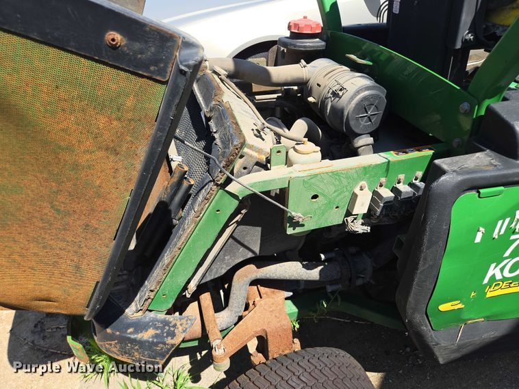 image for item DS4289 (3) John Deere 1445 lawn mower