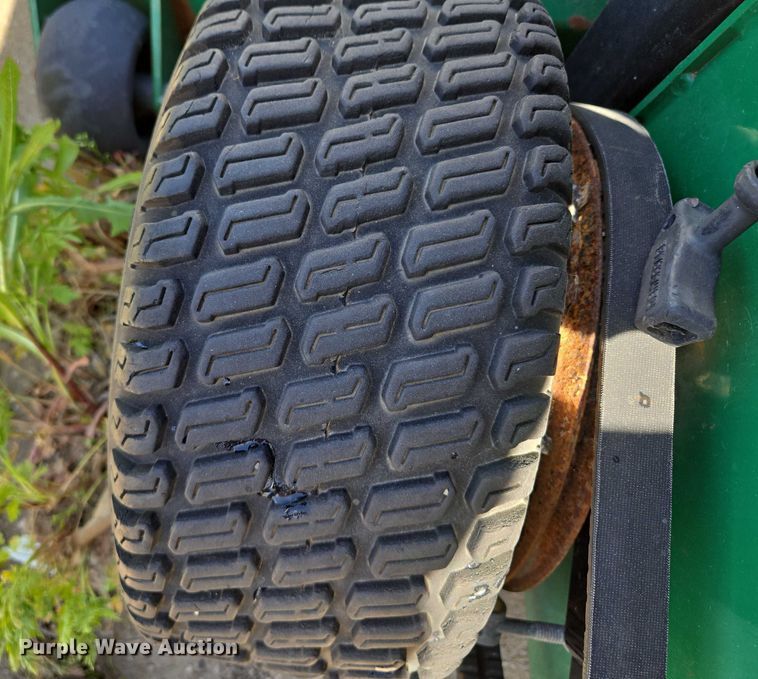 image for item DS4292 (4) lawn mower