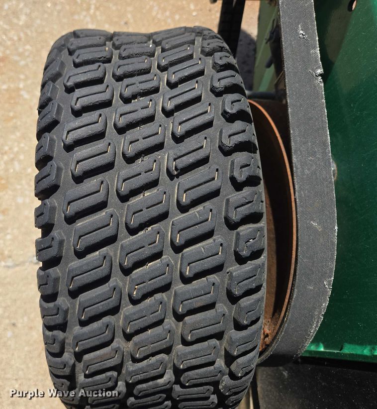 image for item DS4292 (4) lawn mower