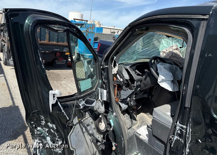 image for item DS4297 2017 Ford Transit 150 van