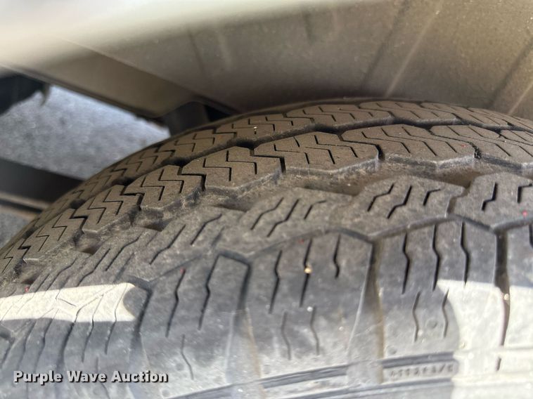 image for item DS4297 2017 Ford Transit 150 van