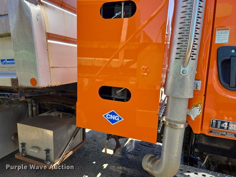 image for item DS4302 2019 Freightliner 114SD dump truck