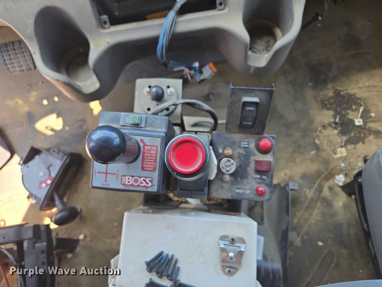 image for item DS4302 2019 Freightliner 114SD dump truck