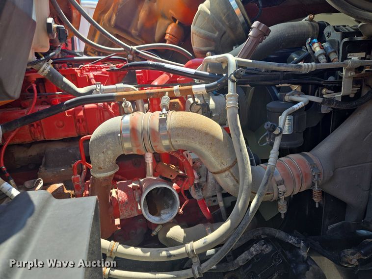 image for item DS4302 2019 Freightliner 114SD dump truck