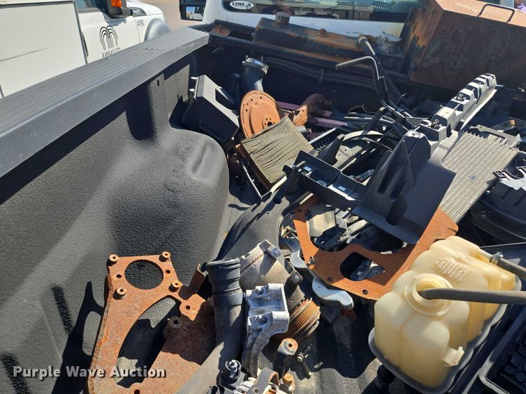 image for item DS4306 2011 Ford F350 Super Duty XL pickup truck