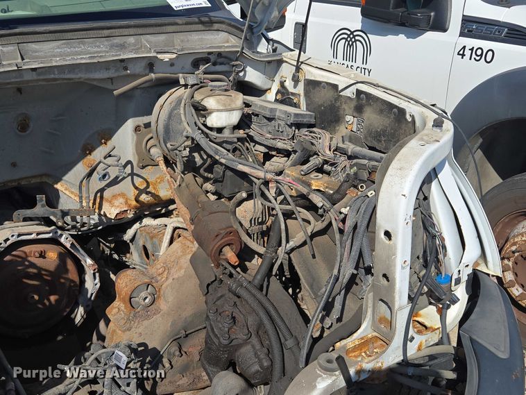 image for item DS4306 2011 Ford F350 Super Duty XL pickup truck