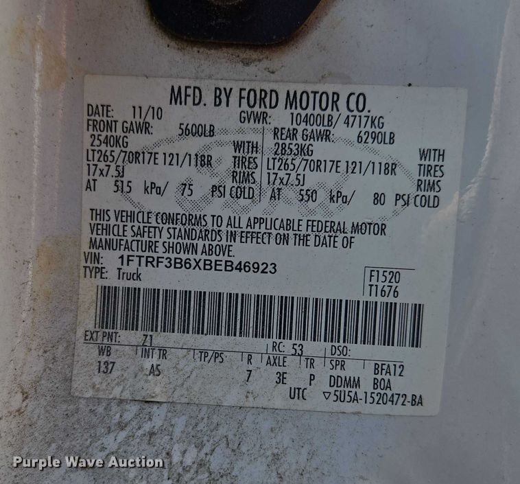 image for item DS4306 2011 Ford F350 Super Duty XL pickup truck