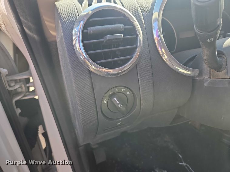 image for item DS4308 2008 Ford Explorer SUV