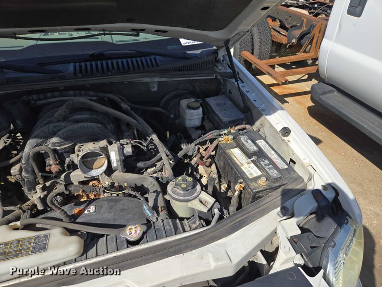 image for item DS4308 2008 Ford Explorer SUV