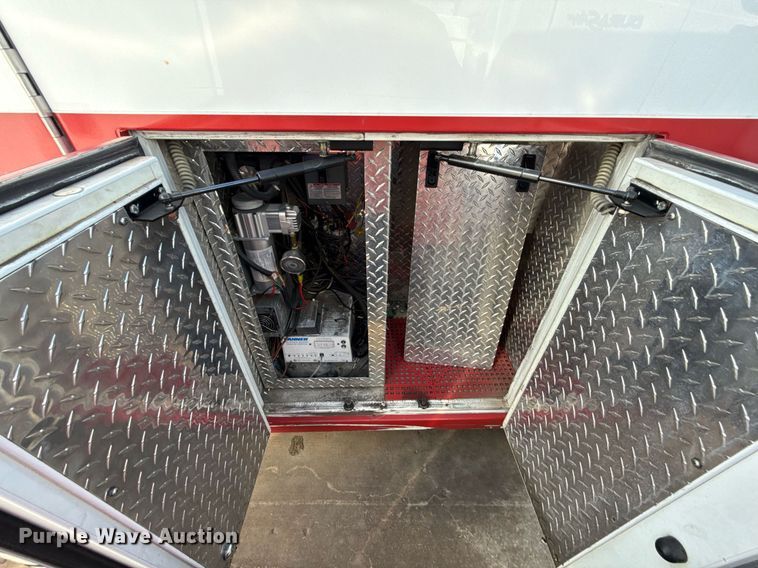 image for item DS4309 2016 Chevrolet Express 4500 ambulance