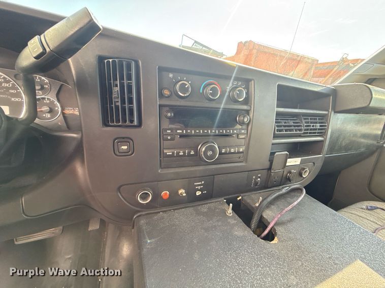 image for item DS4309 2016 Chevrolet Express 4500 ambulance