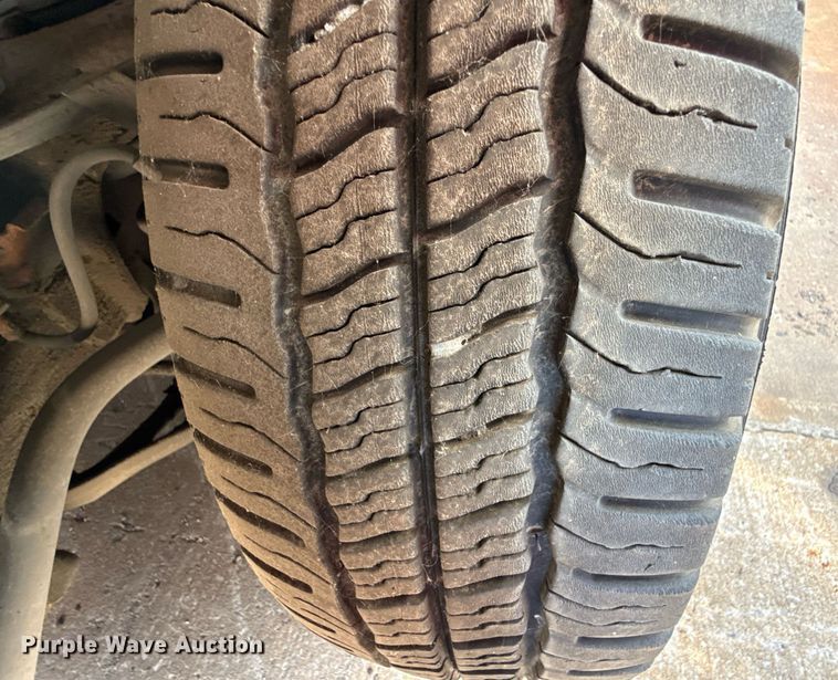 image for item DS4309 2016 Chevrolet Express 4500 ambulance