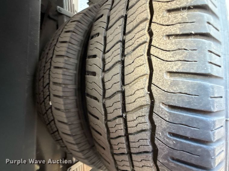 image for item DS4309 2016 Chevrolet Express 4500 ambulance