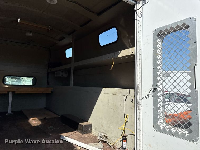 image for item DS4311 2012 Ford F450 Super Duty utility / service truck