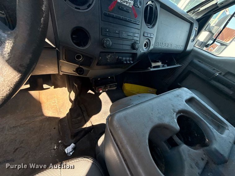 image for item DS4311 2012 Ford F450 Super Duty utility / service truck