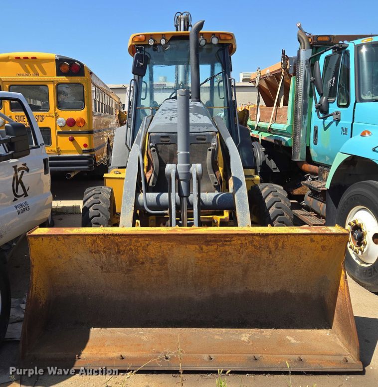 RETROEXCAVADORA 2013 JOHN DEERE 410K
