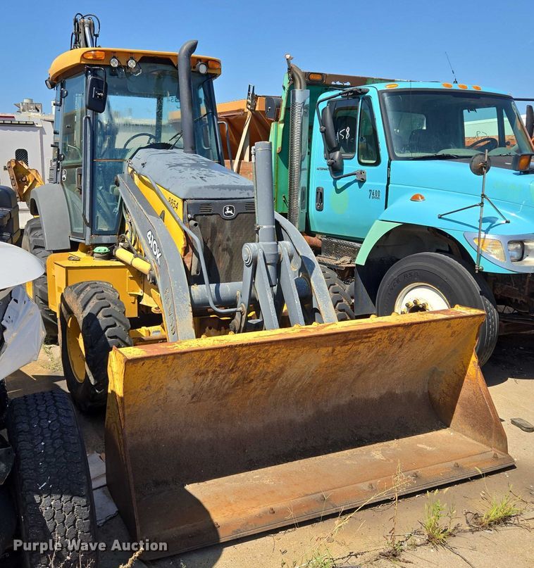 RETROEXCAVADORA 2013 JOHN DEERE 410K