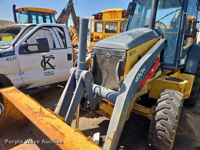 image for item DS4313 2013 John Deere 410K backhoe