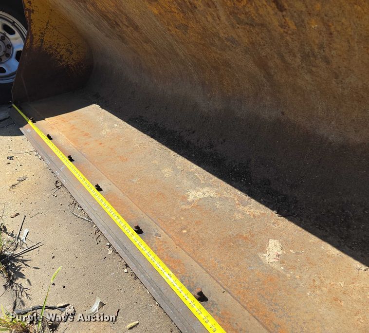 image for item DS4313 2013 John Deere 410K backhoe