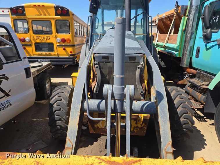 image for item DS4313 2013 John Deere 410K backhoe