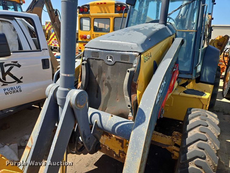 image for item DS4313 2013 John Deere 410K backhoe